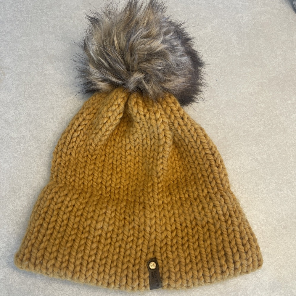 Bella Vista Yellow Knits Women's Pom Hat